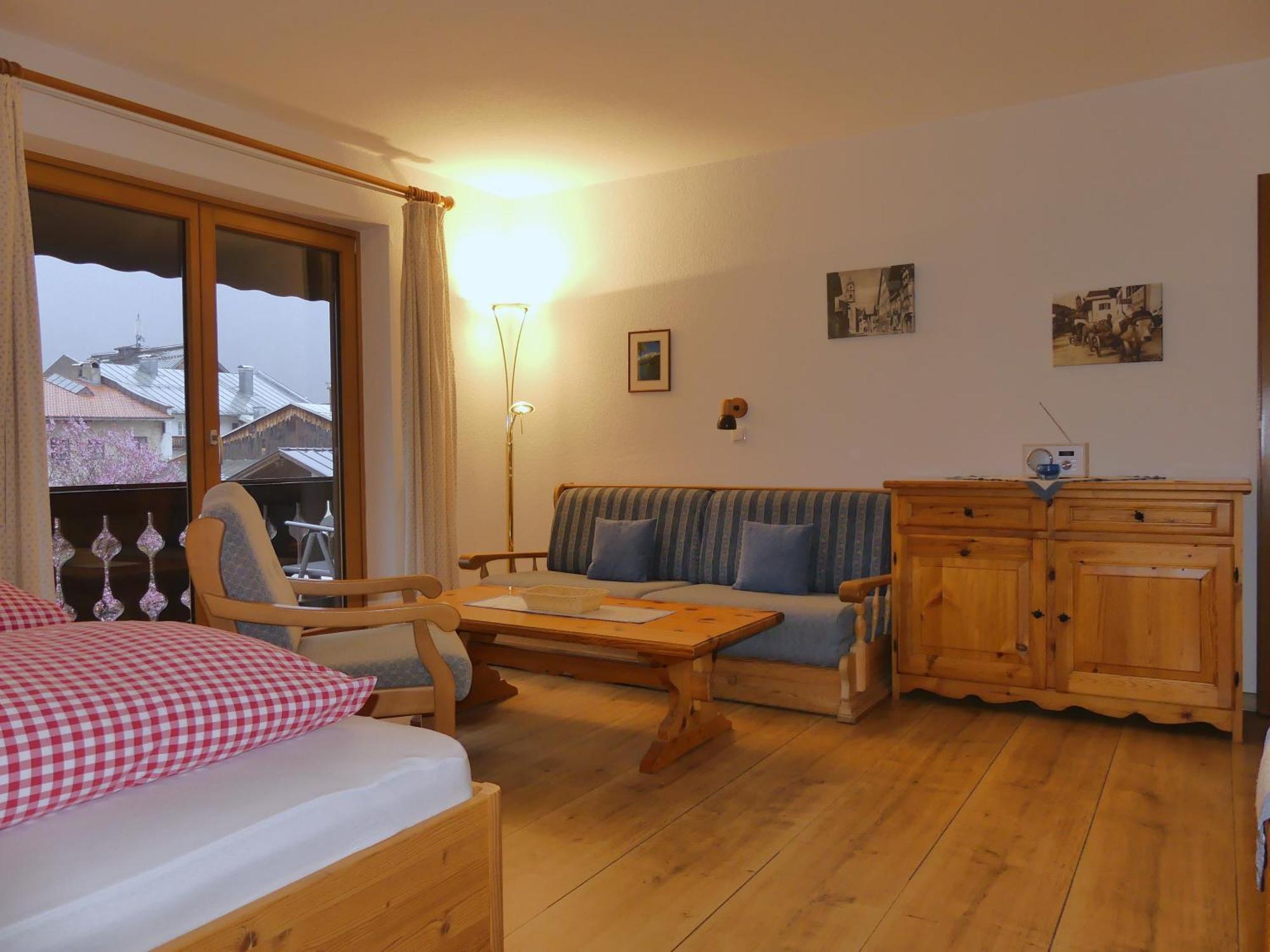 Haus Spornitz Ferienwohnung 미텐발트 외부 사진